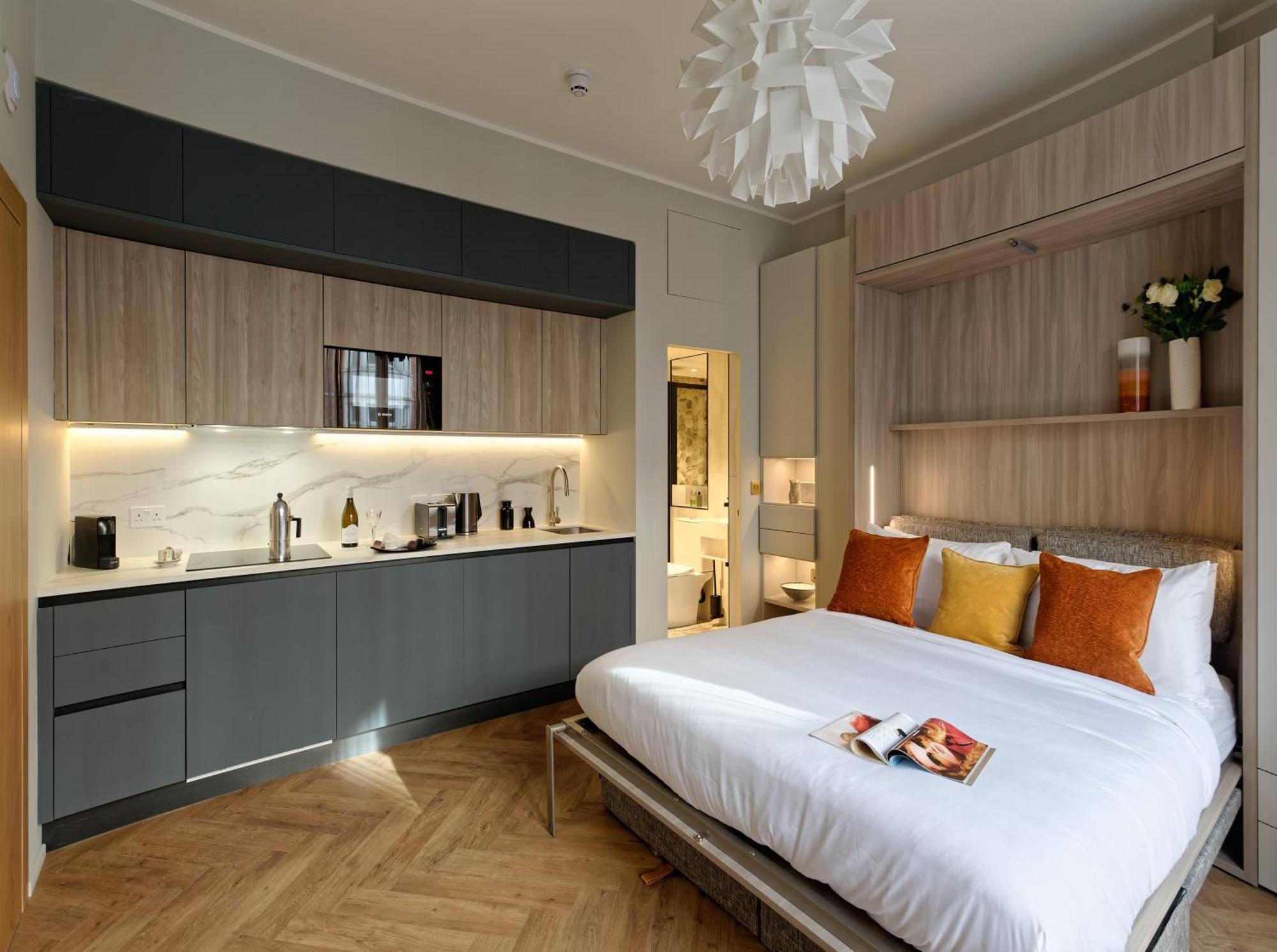 South Kensington By D'montrio